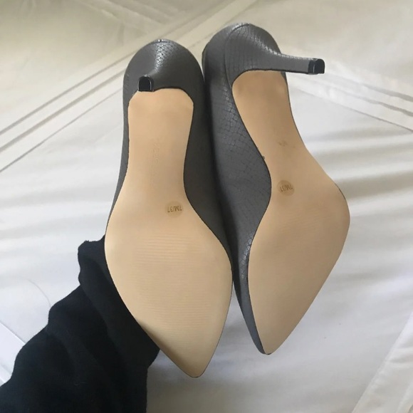 BCBG high heels - Picture 4 of 4